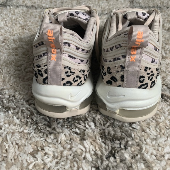 CHEETAH NIKE AIR MAX!!! - Picture 3 of 4